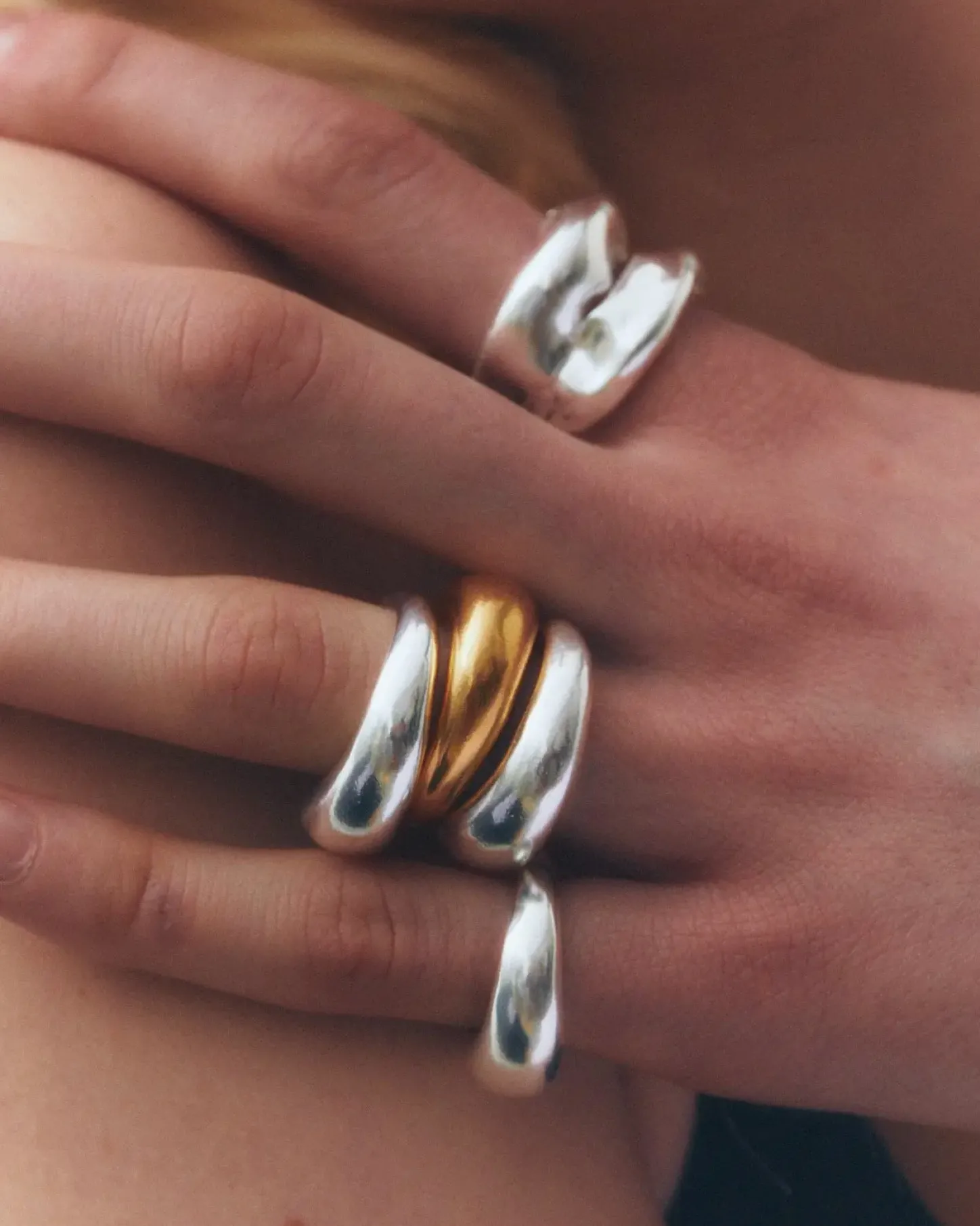 SIMUERO Rings*Gota