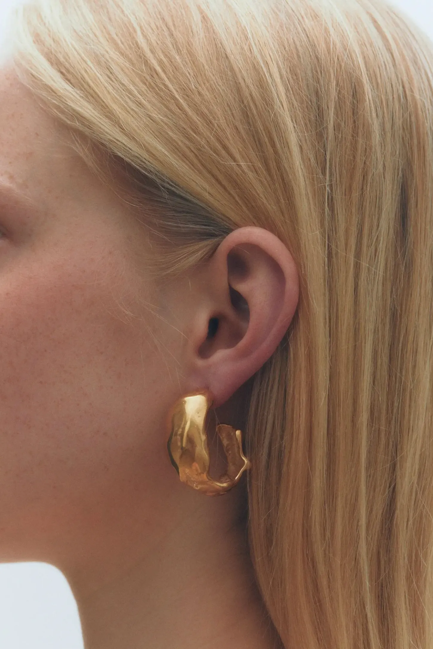 SIMUERO Earrings*Pompas